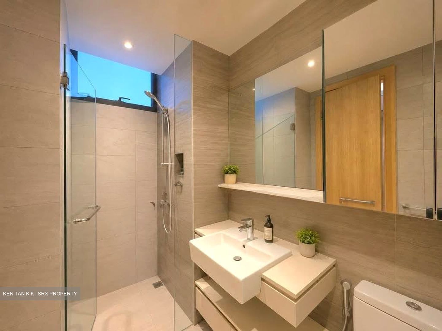Belgravia Villas (D28), Terrace #600764461